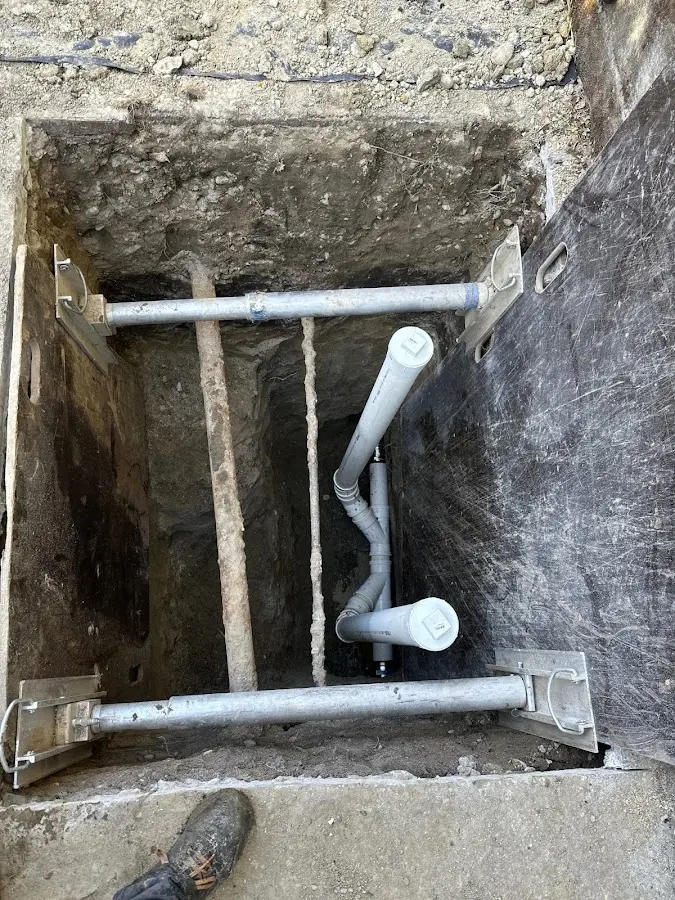 Experienced plumber completing Gas Line Repair work in White Knoll